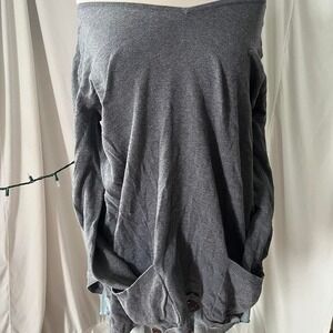 grey oversized sweater with two front pockets